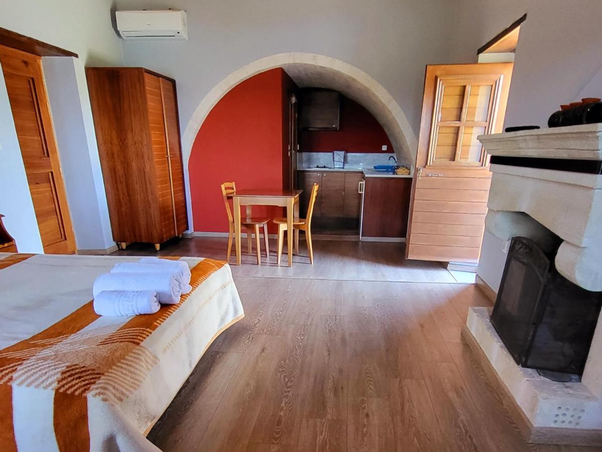 Lithochtisto Hotell Monemvasía Exteriör bild